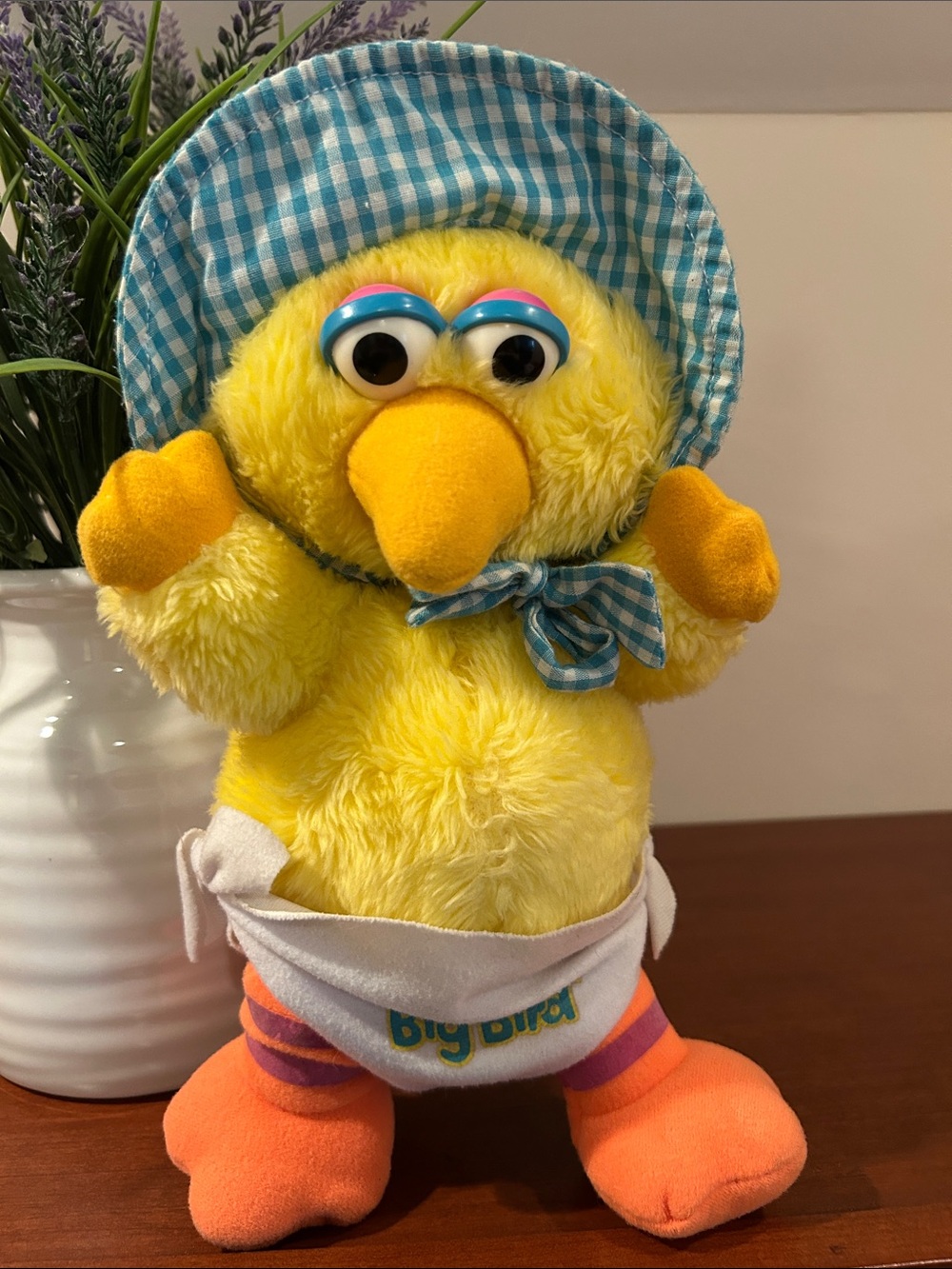 Hasbro Softies Vintage Sesame Street Big Bird Plush in Yellow with Blue hat